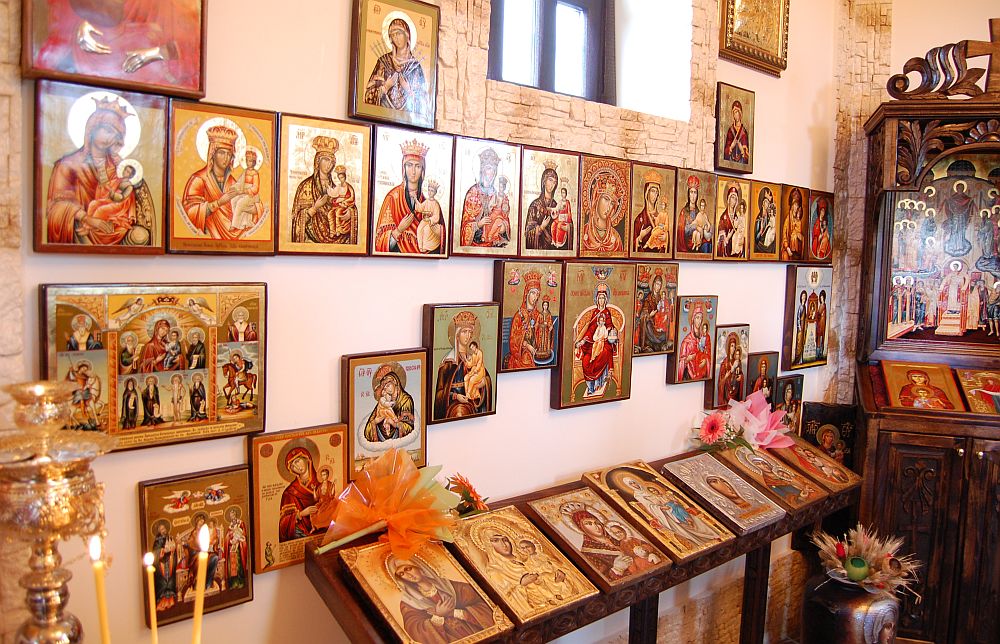 Orthodox icons for a private chapel